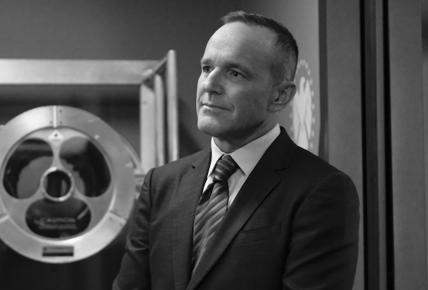 CLARK GREGG