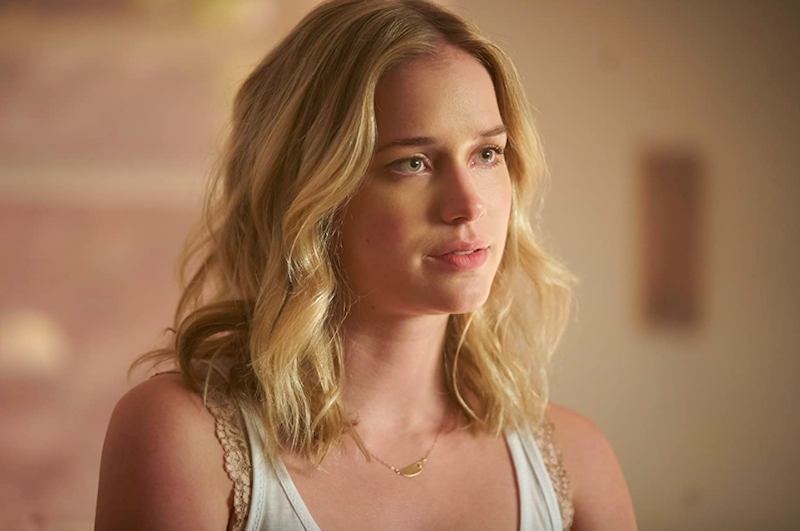 Elizabeth Lail