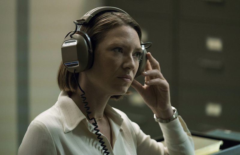 Anna Torv in Season 1 Episode 7 of Mindhunter