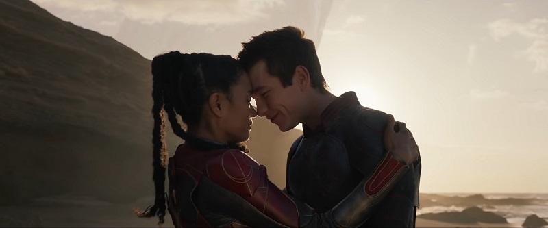 Lauren Ridloff and Barry Keoghan in Eternals