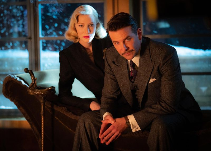 cate blanchett bradley cooper nightmare alley (1)