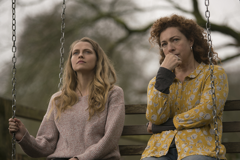 Teresa Palmer as Diana Bishop, Alex Kingston as Sarah Bishop