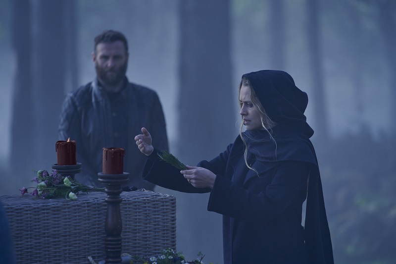 Steven Cree as Gallowglass, Teresa Palmer as Diana Bishop