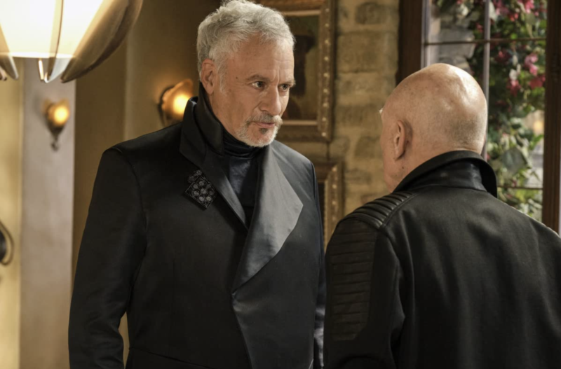 Q faces off against Picard in season 2 of Star Trek Picard
