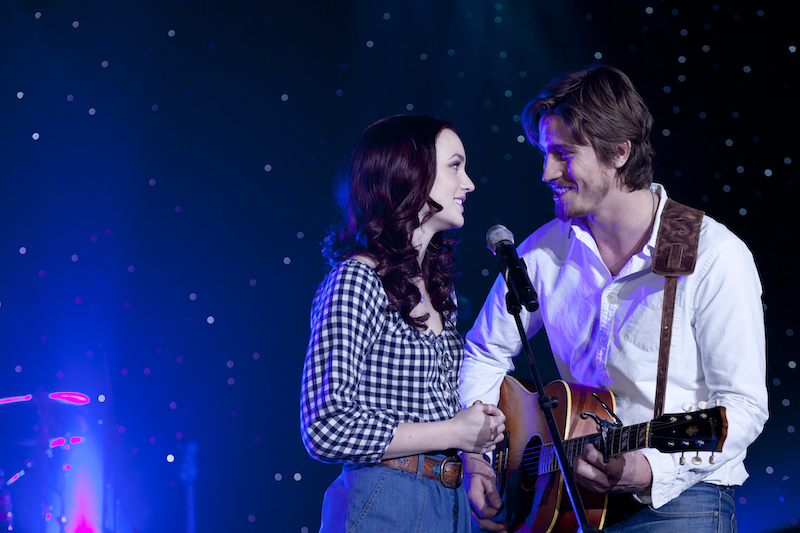 Leighton Meester and Garrett Hedlund in Country Strong